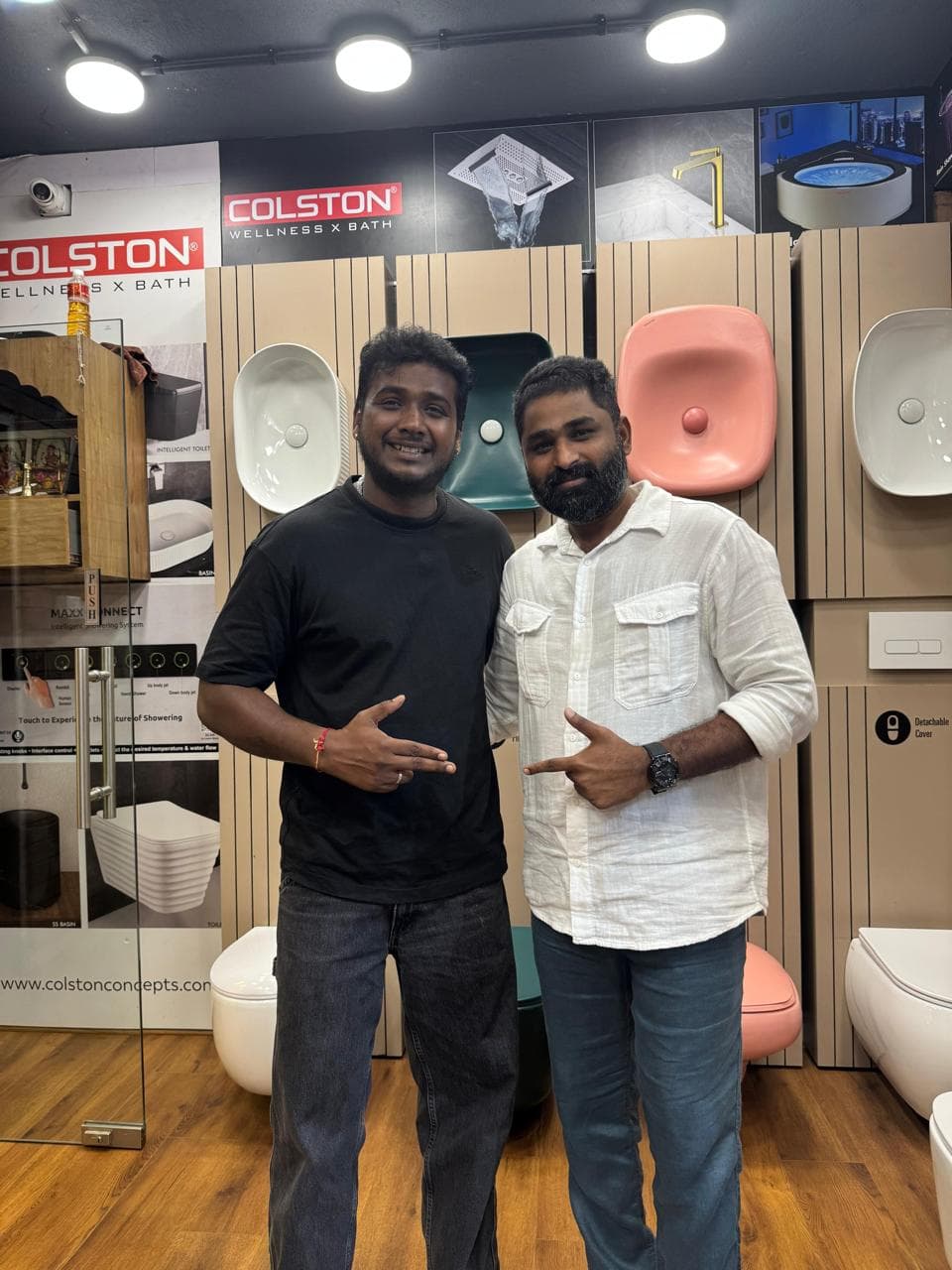 Celebrity visit at Live Ceramique showroom