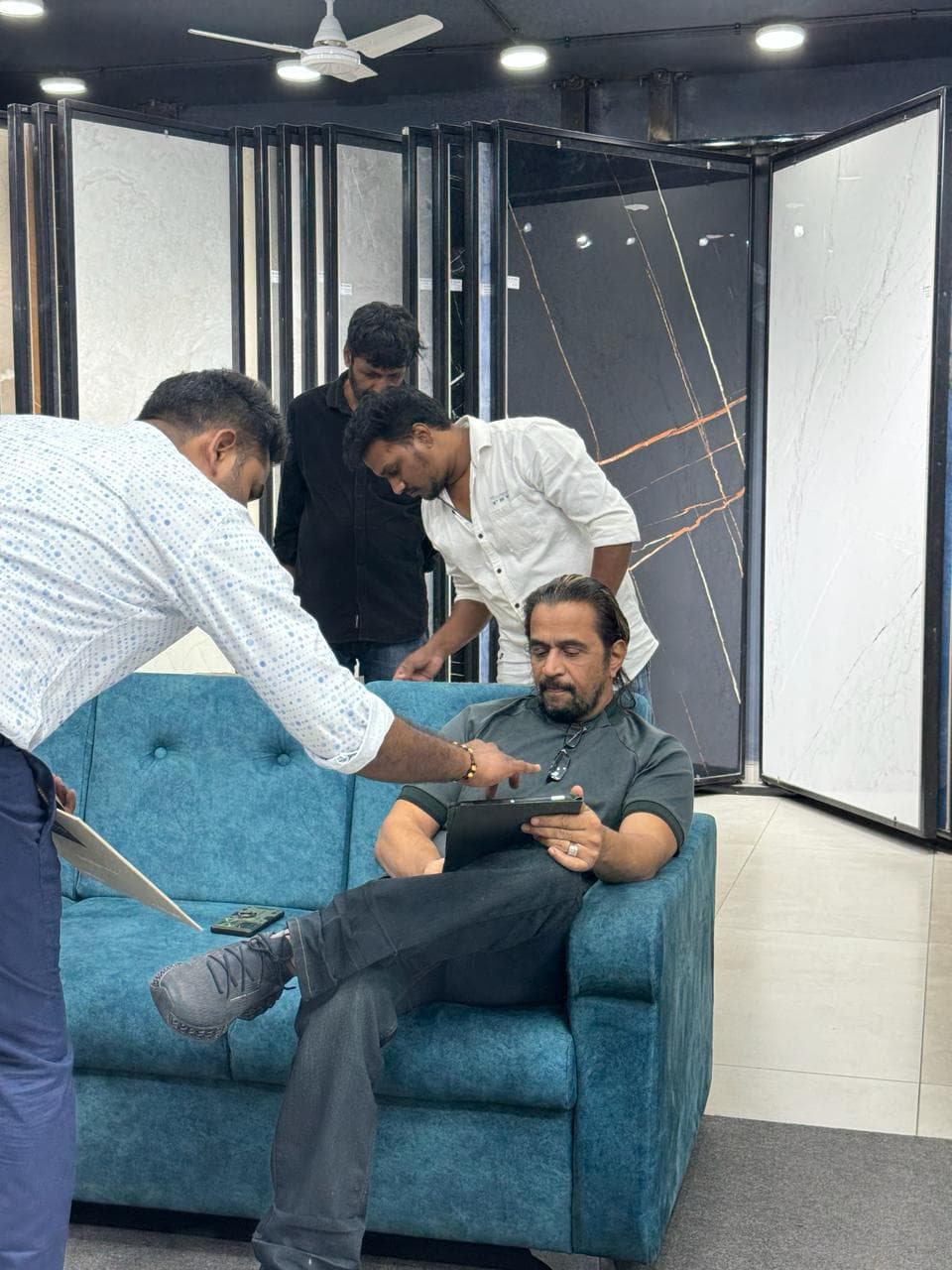 Celebrity visit at Live Ceramique showroom